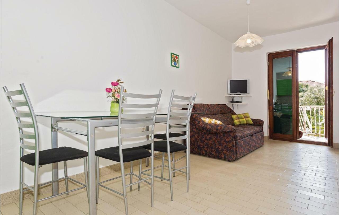 Beautiful Apartment In Rogoznica With Wifi المظهر الخارجي الصورة